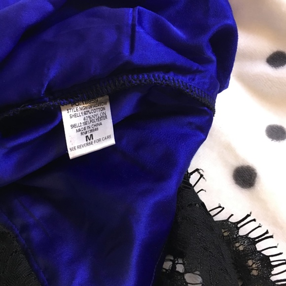 Nasty Gal - Blue Lace-Up Lace Dress - Picture 4 of 4